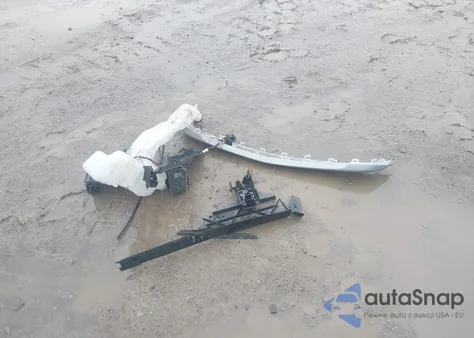 2020 Chevrolet Trax 1Lt z USA, uszkodzony, nr VIN 3GNCJLSB8LL113574